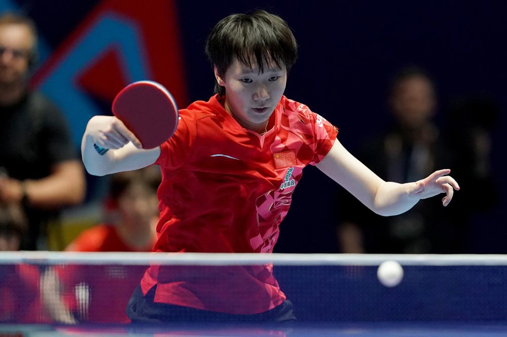 历史首位25岁辛纳大师赛五连冠 世界第三连败后为他开香槟庆祝